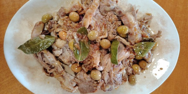  Agnello con le olive itrane 